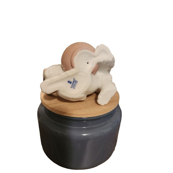 Lladro "Secret Spot Collectible Figurine #06566 Glazed Finish - Picture 8 of 9